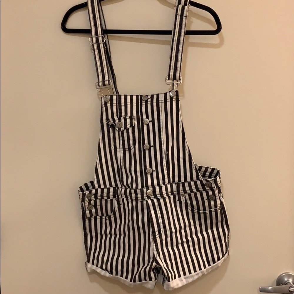 Striped short overalls